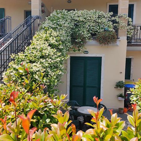 Tana Per Gli Ospiti Apartment Terni Exterior foto
